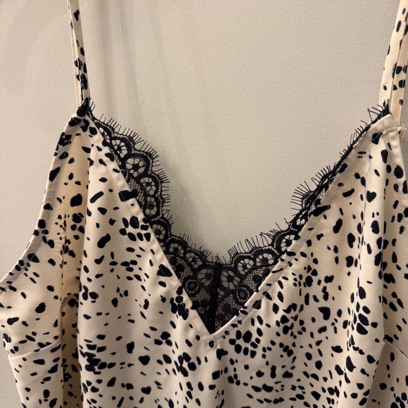 Polka dot/animal print lace trim midi dress w/ slit - Picture 2 of 5